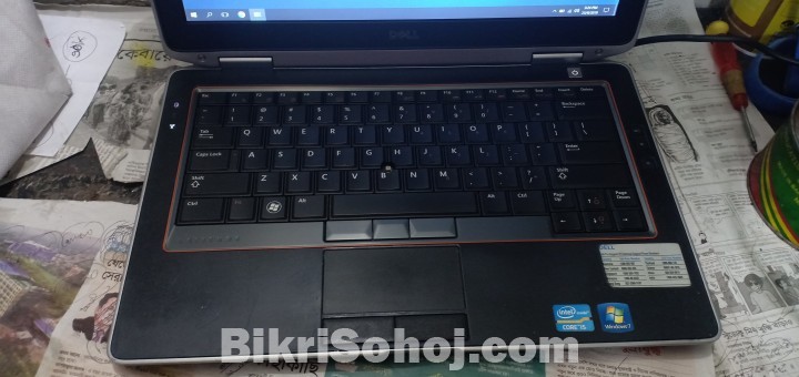 Dell E6320 // Core i5 // 4GB RAM // 500GB HDD.